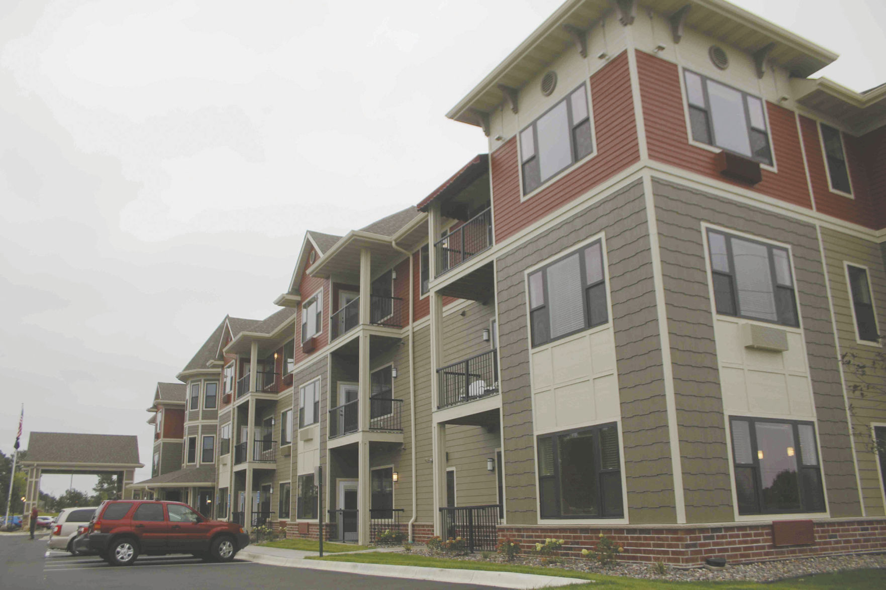 Ribbon cut for Elk River Senior Living